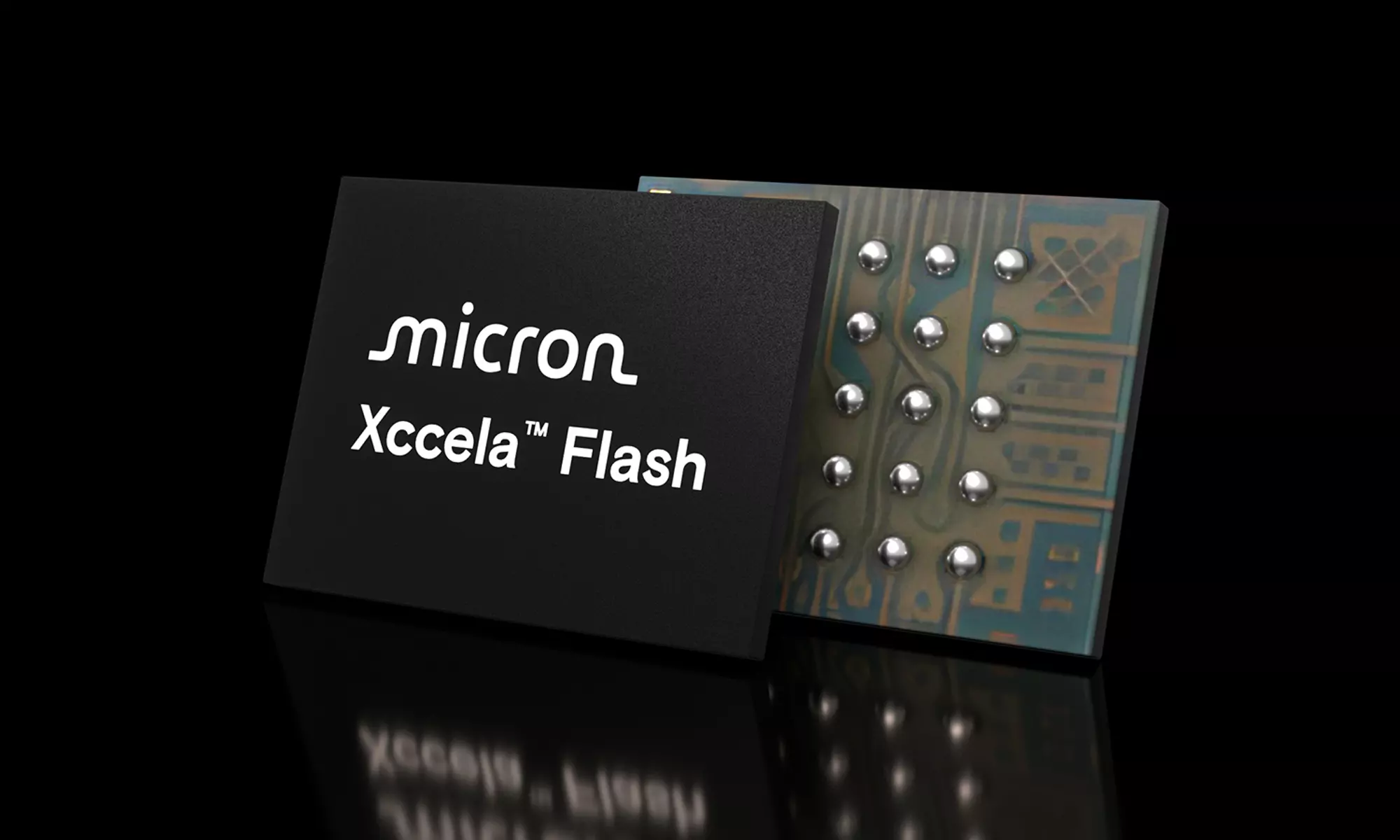 Xccela flash device front and back 